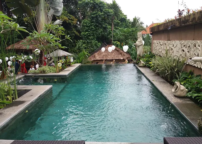 Liyer Spirit House Hotel Lodtunduh