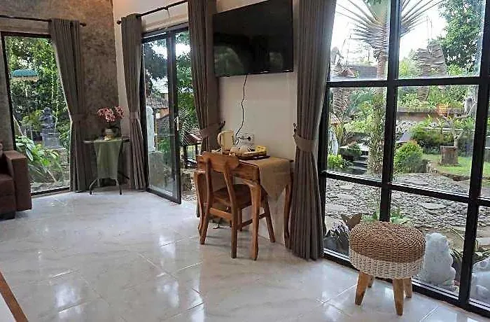 Liyer Spirit House 3*