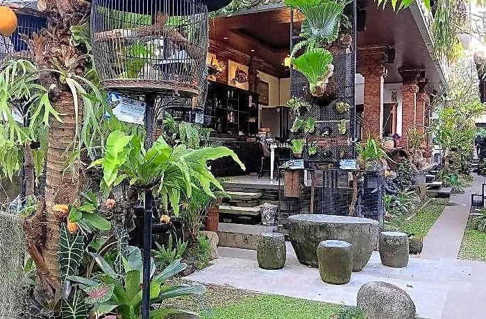 Liyer Spirit House